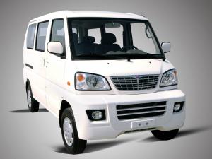 CMC Veryca Minibus 2012 года
